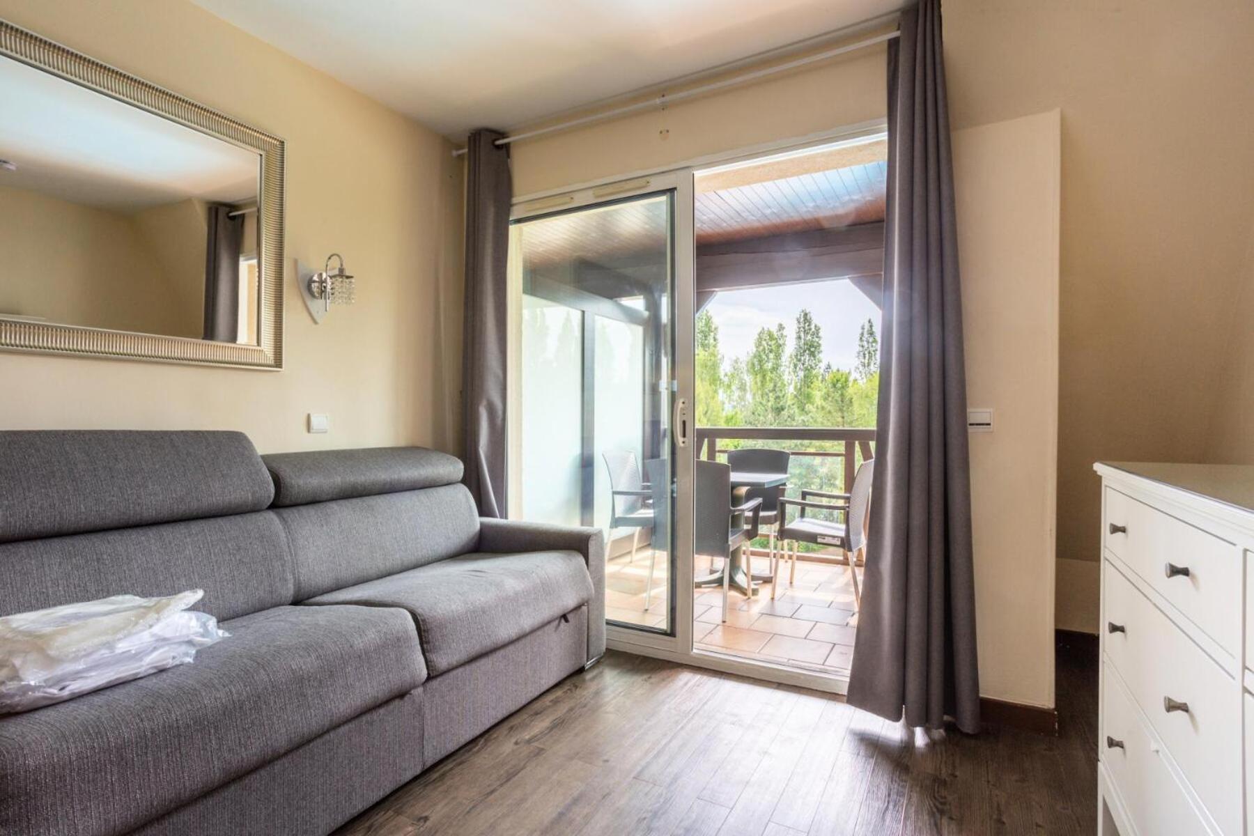 La Residence Du Golf - Maeva Home - Appartement Avec Balcon 2 Pieces 4 Personnes - Selection - Super Home Mae-5438 Deauville Bagian luar foto